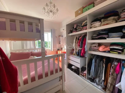 Foto Apartamento com 2 Dormitórios