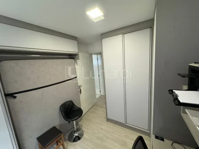 Foto Apartamento com 2 Dormitórios