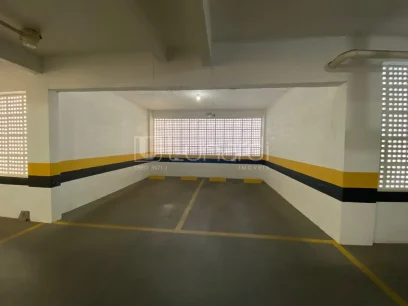 Foto Apartamento com 2 Dormitórios
