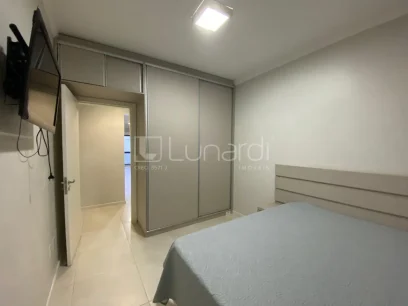 Foto Apartamento com 3 Dormitórios