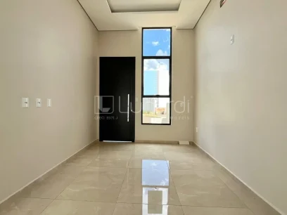 Foto Casa com 2 Dormitórios