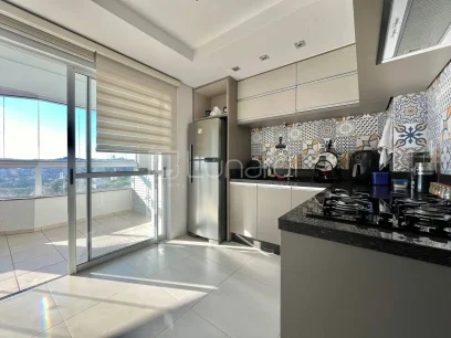 Foto Apartamento com 3 Dormitórios