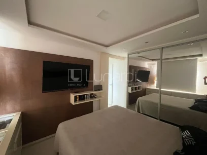 Foto Apartamento com 3 Dormitórios