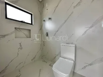 Foto Casa com 3 Suítes