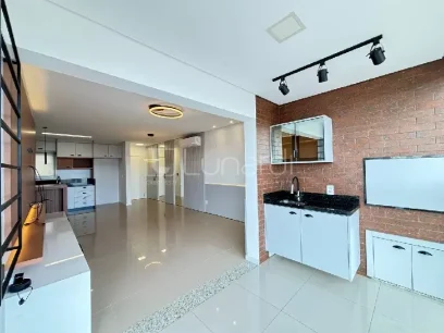 Foto Apartamento com 3 Dormitórios