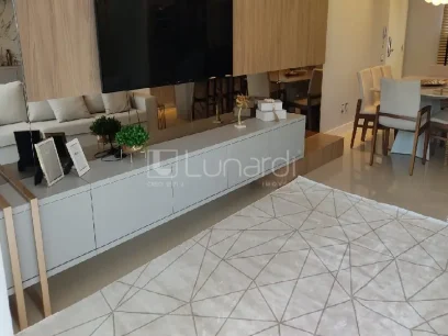 Foto Apartamento com 4 Suítes