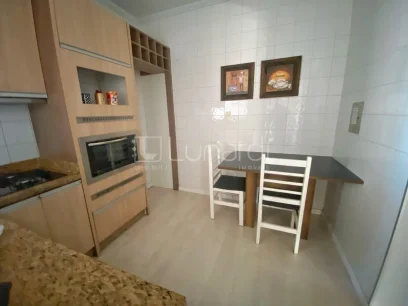 Foto Apartamento com 3 Dormitórios