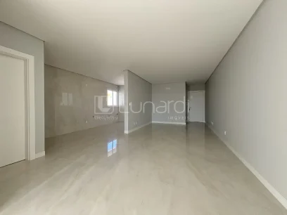 Foto Apartamento com 3 Dormitórios