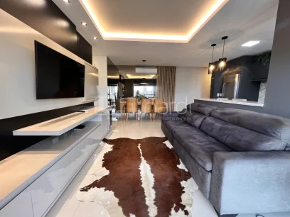 Foto Apartamento com 2 Dormitórios