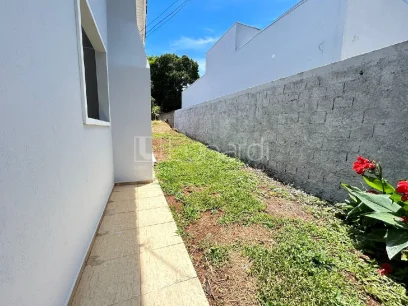 Foto Casa com 3 Dormitórios