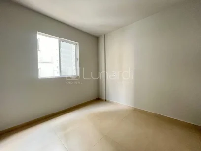 Foto Apartamento com 2 Dormitórios
