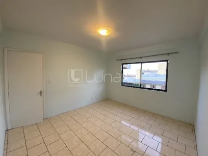 Foto Apartamento com 3 Dormitórios