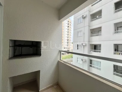 Foto Apartamento com 2 Dormitórios