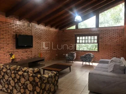 Foto Casa com 3 Dormitórios