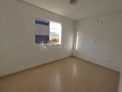 Foto Apartamento com 2 Dormitórios