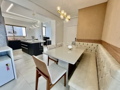 Foto Apartamento com 3 Dormitórios