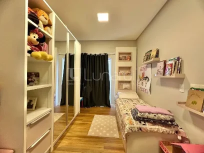 Foto Casa com 3 Dormitórios