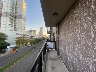 Foto Apartamento com 3 Dormitórios