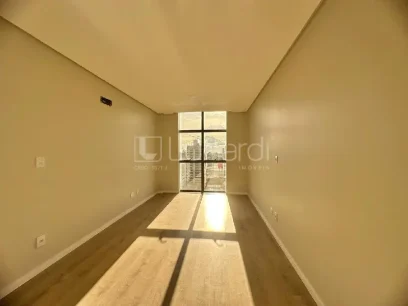 Foto Apartamento com 3 Dormitórios