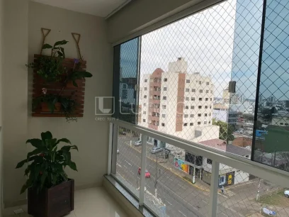 Foto Apartamento com 2 Dormitórios