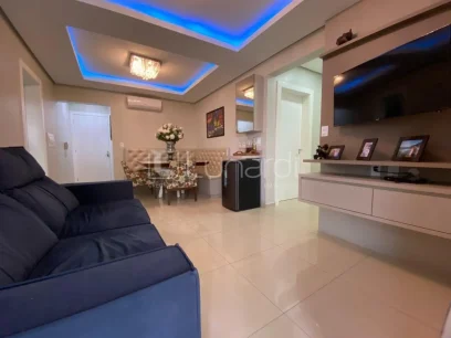 Foto Apartamento com 2 Dormitórios