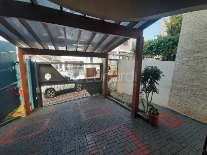 Foto Casa com 2 Dormitórios