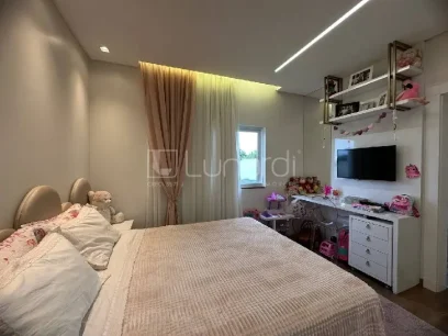 Foto Casa com 3 Suítes