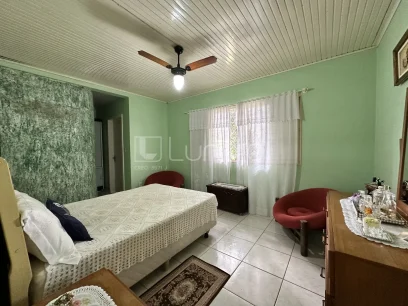 Foto Casa com 3 Dormitórios