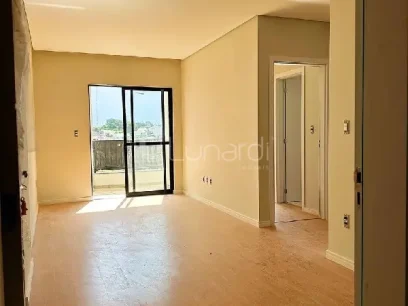 Foto Apartamento com 2 Dormitórios