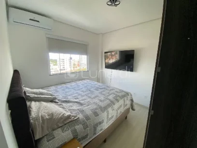 Foto Apartamento com 2 Dormitórios