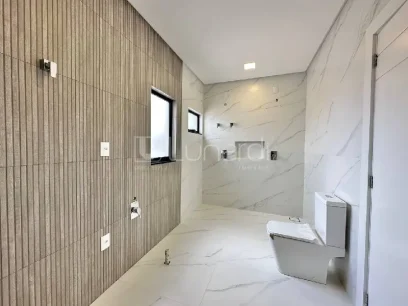 Foto Casa com 3 Suítes