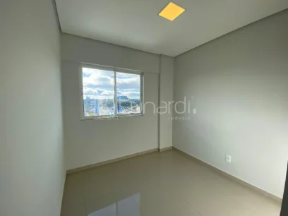 Foto Apartamento com 2 Dormitórios