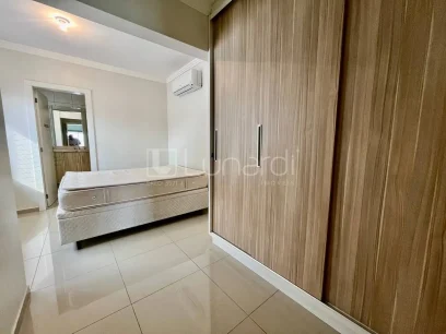 Foto Apartamento com 2 Dormitórios