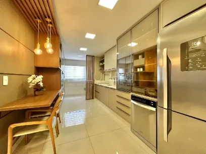 Foto Apartamento com 2 Dormitórios
