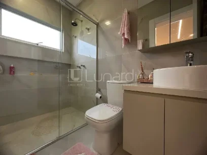 Foto Casa com 3 Suítes