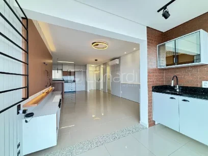 Foto Apartamento com 3 Dormitórios