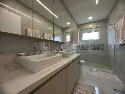 Foto Casa com 3 Suítes