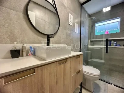 Foto Casa com 3 Dormitórios