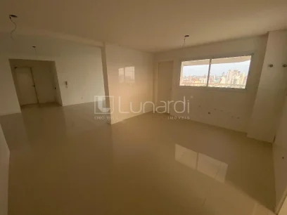 Foto Apartamento com 3 Suítes