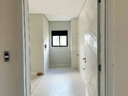 Foto Apartamento com 2 Dormitórios