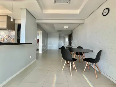 Foto Apartamento com 3 Dormitórios