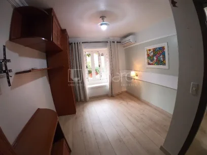 Foto Casa com 3 Dormitórios