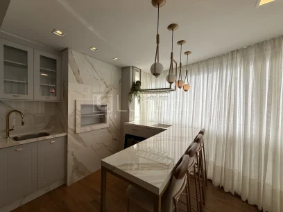 Foto Apartamento com 2 Dormitórios