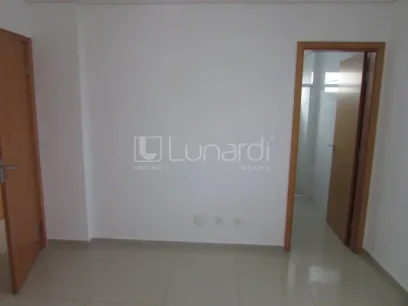 Foto Apartamento com 3 Dormitórios