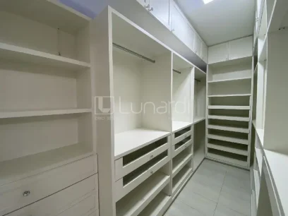 Foto Casa com 3 Dormitórios