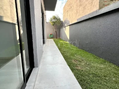 Foto Casa com 3 Suítes