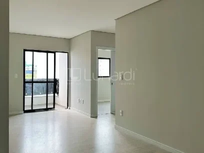 Foto Apartamento com 2 Dormitórios