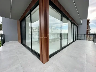 Foto Casa com 3 Suítes