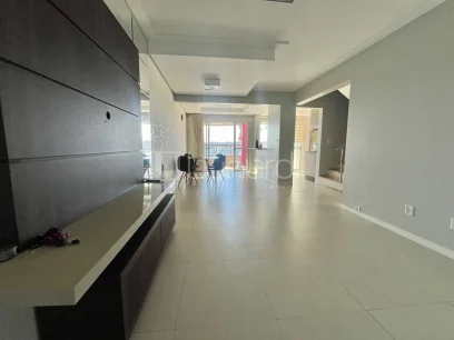 Foto Apartamento com 3 Dormitórios