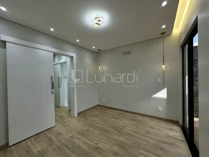 Foto Casa com 3 Dormitórios